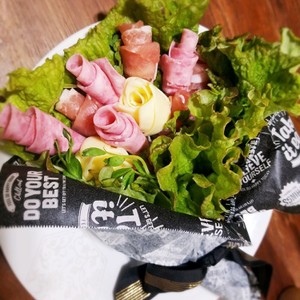 記念日に 簡単可愛いブーケサラダ レシピ 作り方 By きよっちぃー クックパッド 簡単おいしいみんなのレシピが354万品