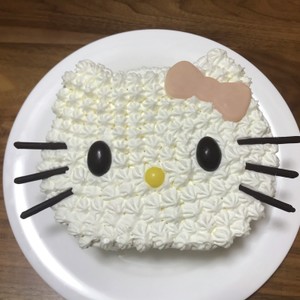 簡単手軽に キティちゃんのケーキ レシピ 作り方 By いちごぱぴこ クックパッド 簡単おいしいみんなのレシピが360万品