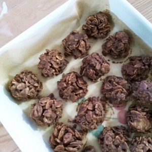 バレンタイン ディズニーチョコクランチ レシピ 作り方 By Yuna0808v クックパッド 簡単おいしいみんなのレシピが350万品