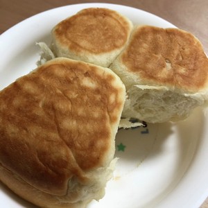 時短で超簡単な炊飯器ちぎりパン レシピ 作り方 By Ssseiraaa クックパッド 簡単おいしいみんなのレシピが354万品