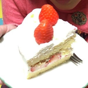 スポンジケーキに ケーキシロップ レシピ 作り方 By Harushot クックパッド 簡単おいしいみんなのレシピが350万品
