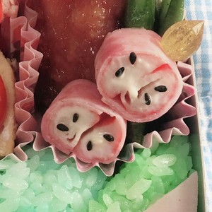 キャラ弁おかず 魚肉ソーセージでリンゴ レシピ 作り方 By ｓｓｍａｍａ クックパッド 簡単おいしいみんなのレシピが359万品