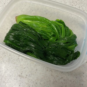 ほうれん草の下処理 アク抜き 色止め レシピ 作り方 By Luna クックパッド 簡単おいしいみんなのレシピが349万品