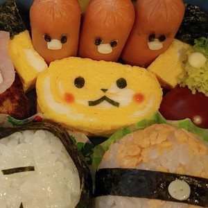 お弁当に 卵焼きでピカチュウ キャラ弁 レシピ 作り方 By ねっちゃんっ クックパッド 簡単おいしいみんなのレシピが356万品