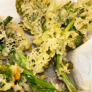 衣がサクサク ふきのとうと菜花の天ぷら レシピ 作り方 By Cookingdo クックパッド 簡単おいしいみんなのレシピが370万品