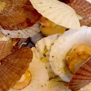 殻付きベビーほたてのバター酒蒸し レシピ 作り方 By なぐちやん クックパッド 簡単おいしいみんなのレシピが361万品