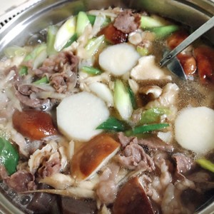 山形の芋煮 牛肉 醤油味 レシピ 作り方 By おかあちゃん クックパッド 簡単おいしいみんなのレシピが350万品