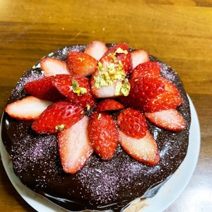 バレンタイン いちごチョコレートケーキ レシピ 作り方 By Aprea クックパッド 簡単おいしいみんなのレシピが354万品