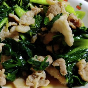 豚肉とビタミン菜のオイスターソース炒め レシピ 作り方 By ポテチ犬 クックパッド 簡単おいしいみんなのレシピが350万品