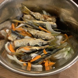 骨もok ままかり サッパ の南蛮漬け レシピ 作り方 By おこさちゃま クックパッド 簡単おいしいみんなのレシピが361万品