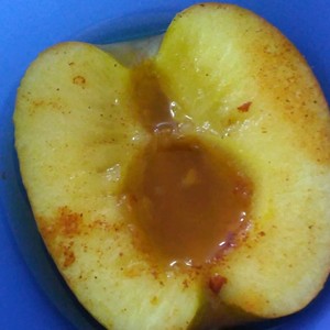 りんごまるごと レンジで簡単焼きりんご レシピ 作り方 By めぐみの郷 クックパッド 簡単おいしいみんなのレシピが350万品