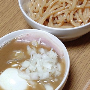 行列店のお味をお家で つけ麺の巻 レシピ 作り方 By 花時計咲いた クックパッド 簡単おいしいみんなのレシピが359万品
