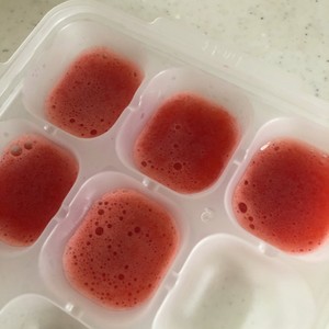 離乳食 初期 レンジで簡単 イチゴ レシピ 作り方 By いいともの台所 クックパッド 簡単おいしいみんなのレシピが358万品