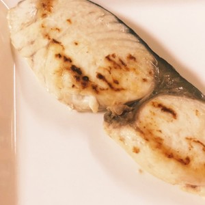 ふっくら香ばしい鰆の塩焼き レシピ 作り方 By Roseatek クックパッド 簡単おいしいみんなのレシピが354万品