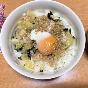 牛角風 ネギたまごはん ねぎたま丼 レシピ 作り方 By Panaderia クックパッド 簡単おいしいみんなのレシピが361万品