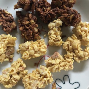 バレンタイン ディズニーチョコクランチ レシピ 作り方 By Yuna0808v クックパッド 簡単おいしいみんなのレシピが358万品