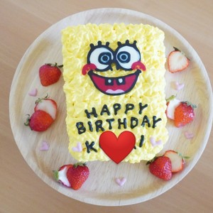 スポンジボブ 誕生日ケーキ レシピ 作り方 By Coco3945 クックパッド 簡単おいしいみんなのレシピが367万品