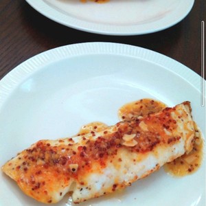 黒鯛のムニエル ガーリック マスタードで レシピ 作り方 By ゆるっとmascle クックパッド 簡単おいしいみんなのレシピが356万品