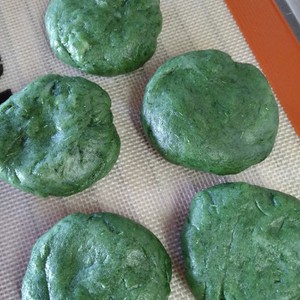 レンジで簡単にできる よもぎ草餅 レシピ 作り方 By Cafe Cafe クックパッド 簡単おいしいみんなのレシピが356万品