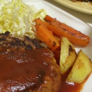 ハンバーグのお供 定番つけあわせ レシピ 作り方 By きききんぷん クックパッド 簡単おいしいみんなのレシピが354万品