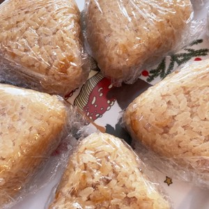 炊飯器で簡単 焼おにぎり qにも レシピ 作り方 By カズの嫁 クックパッド 簡単おいしいみんなのレシピが352万品