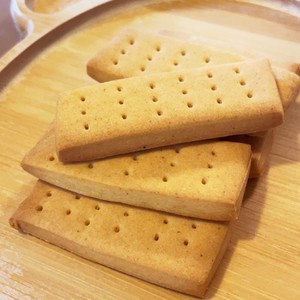 赤ちゃんのおやつ 歯固めきなこビスケット レシピ 作り方 By おさるサル クックパッド 簡単おいしいみんなのレシピが351万品