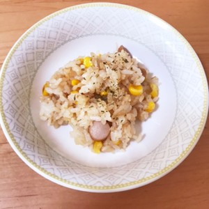 子供も喜ぶ コーンとウインナーチャーハン レシピ 作り方 By Sakuraままちん クックパッド 簡単おいしいみんなのレシピが353万品