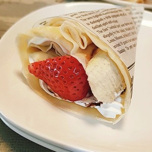 お店みたい クレープの巻き方 レシピ 作り方 By もえにゃむ クックパッド 簡単おいしいみんなのレシピが355万品