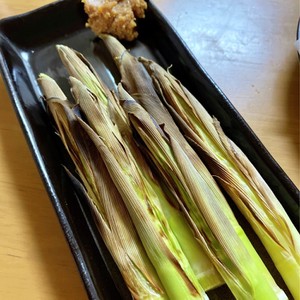 おつまみにも 絶品 焼き根曲がり竹 レシピ 作り方 By あしかりぼう クックパッド 簡単おいしいみんなのレシピが357万品