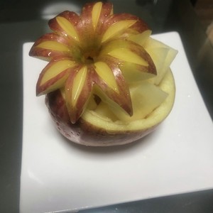 簡単りんごの飾り切り レシピ 作り方 By さくさきら クックパッド 簡単おいしいみんなのレシピが356万品