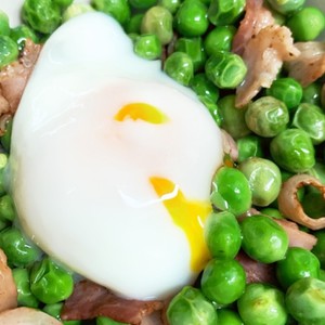 サイゼリヤ風青豆とベーコンの温たまサラダ レシピ 作り方 By らむ ママ クックパッド 簡単おいしいみんなのレシピが354万品