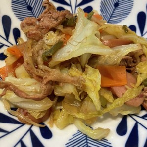 再現 ほっともっとの肉野菜炒め レシピ 作り方 By Honeyｰmiwa クックパッド 簡単おいしいみんなのレシピが352万品