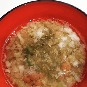 絹ごし豆腐と とろろめかぶの お味噌汁 レシピ 作り方 By 水玉 金魚 クックパッド 簡単おいしいみんなのレシピが355万品