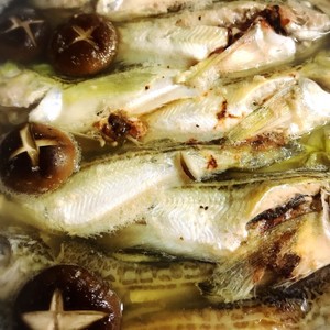 秋田の味 はたはたでしょっつる鍋 レシピ 作り方 By ぼのつま クックパッド 簡単おいしいみんなのレシピが354万品