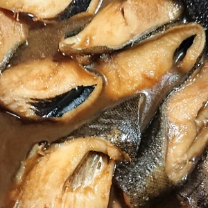 水を使わず極旨煮魚 メロ 銀むつ 煮付け レシピ 作り方 By Yhime01 クックパッド 簡単おいしいみんなのレシピが361万品