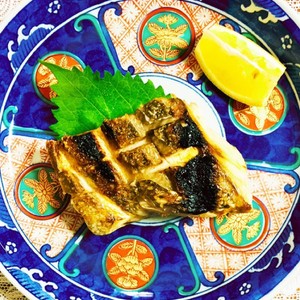 かんぱちカマの塩焼き レシピ 作り方 By チョコ メル クックパッド 簡単おいしいみんなのレシピが361万品