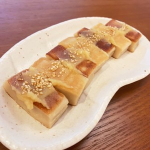 生麩の田楽 ふわもちっ 簡単 焼くだけ レシピ 作り方 By 七味のおくむら クックパッド 簡単おいしいみんなのレシピが360万品