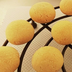 さくほろ 濃厚 スノーボール 大量生産 レシピ 作り方 By Cookieʚ ɞ クックパッド 簡単おいしいみんなのレシピが360万品
