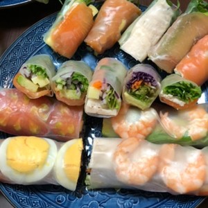生春巻きの巻き方 具材で見た目勝負 レシピ 作り方 By 父さんの料理 クックパッド 簡単おいしいみんなのレシピが356万品