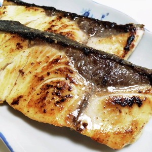 フライパンで簡単 カンパチの塩焼き レシピ 作り方 By Maron クックパッド 簡単おいしいみんなのレシピが361万品
