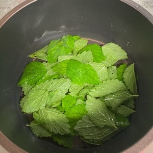 花粉症に レモンバームシロップ レシピ 作り方 By ゆうゆう0221 クックパッド 簡単おいしいみんなのレシピが357万品