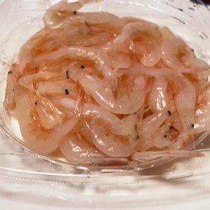 白エビのお刺身 超手抜きでちびりと レシピ 作り方 By ずぼら男のおつまみ クックパッド 簡単おいしいみんなのレシピが361万品