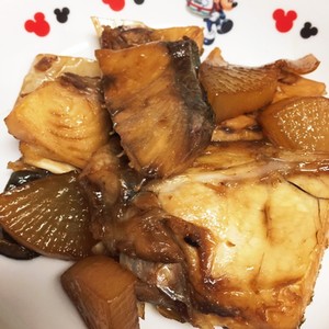 カンパチのあら煮 レシピ 作り方 By もみゅりんyo クックパッド 簡単おいしいみんなのレシピが354万品