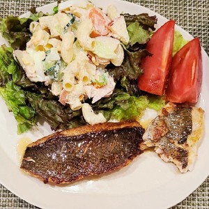 イサキのムニエル レモンバターソース レシピ 作り方 By うおいち クックパッド 簡単おいしいみんなのレシピが356万品