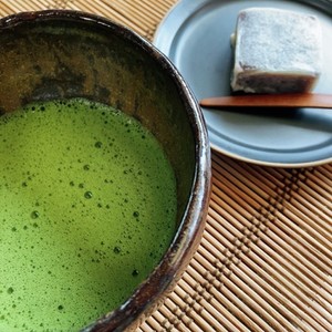 美しい日本のお茶 失敗しない抹茶の立て方 レシピ 作り方 By 時花菜 クックパッド 簡単おいしいみんなのレシピが356万品