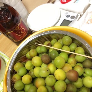 梅講師直伝 小梅のカリカリ漬け 袋漬け レシピ 作り方 By 梅ミッキー クックパッド 簡単おいしいみんなのレシピが358万品