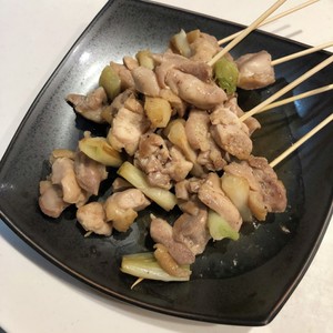 鶏もも肉がぷりぷり 串なし 塩焼き鳥 レシピ 作り方 By ほっこり の クックパッド 簡単おいしいみんなのレシピが355万品