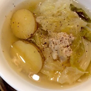 話題入り じゃが芋キャベツの塩バター鍋 レシピ 作り方 By Moriwaki クックパッド 簡単おいしいみんなのレシピが360万品