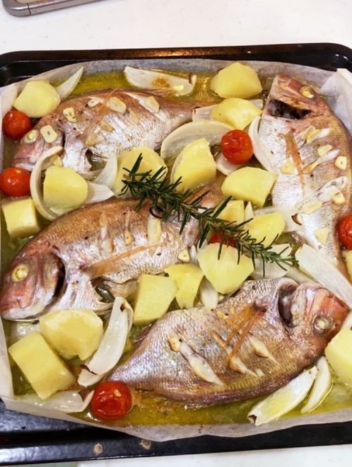 チダイのオーブン焼き 冷蔵庫にあるもので レシピ 作り方 By Meimey クックパッド 簡単おいしいみんなのレシピが375万品