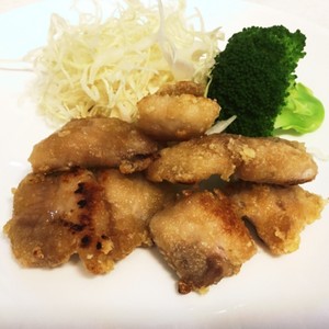 もっちりな ウマヅラハギの揚げ焼き レシピ 作り方 By ゆりyo船長 クックパッド 簡単おいしいみんなのレシピが356万品